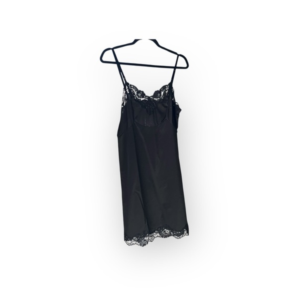 EUC Elegant Womens Black Lace Trim Chemise‎ Size S Whimsy Goth Feminine